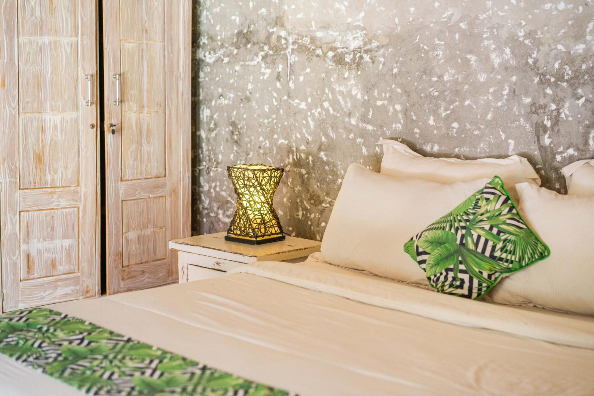 Villa Salya - 3Br - Private Pool - 1Min Walk To La Favela! Seminyak Buitenkant foto